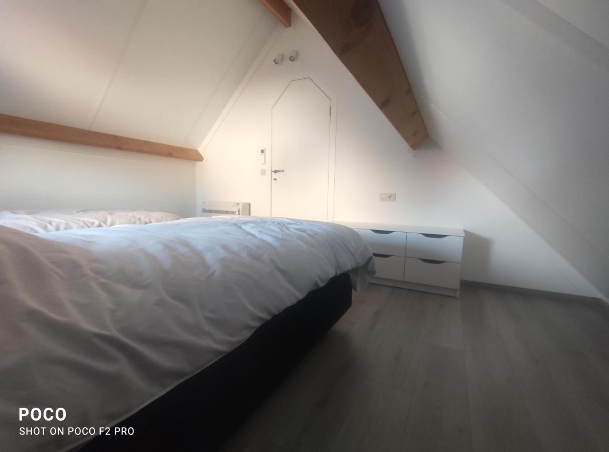 Vakantiewoning Polderhuis 10, Airco En Verwarming In Alle Kamers, Prive Parkeerplaats En Afgesloten Tuin Koksijde Kültér fotó